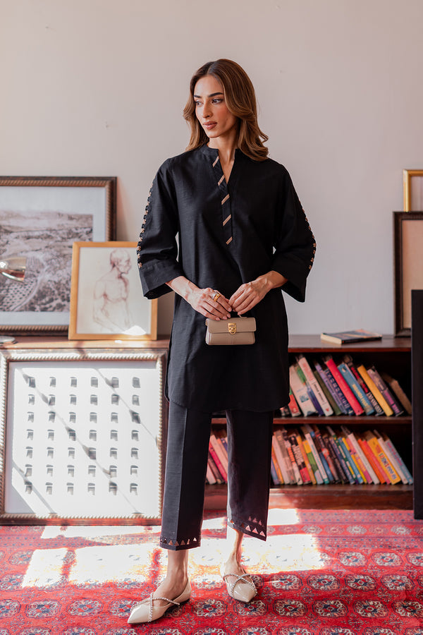 Sahar | Pret Essentials Winter 25 | Raven Core-2