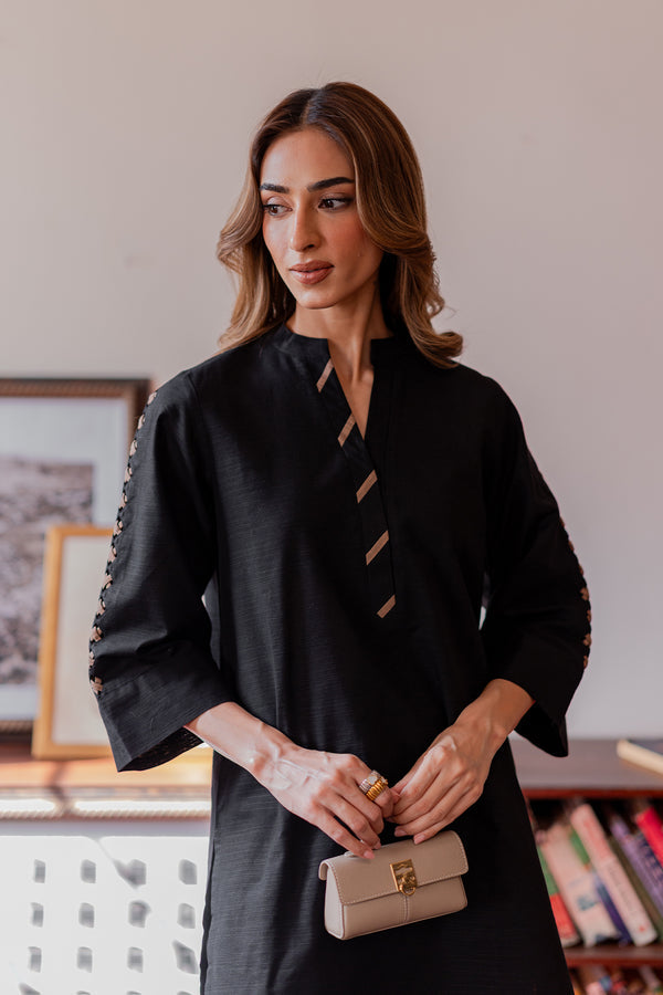 Sahar | Pret Essentials Winter 25 | Raven Core-4