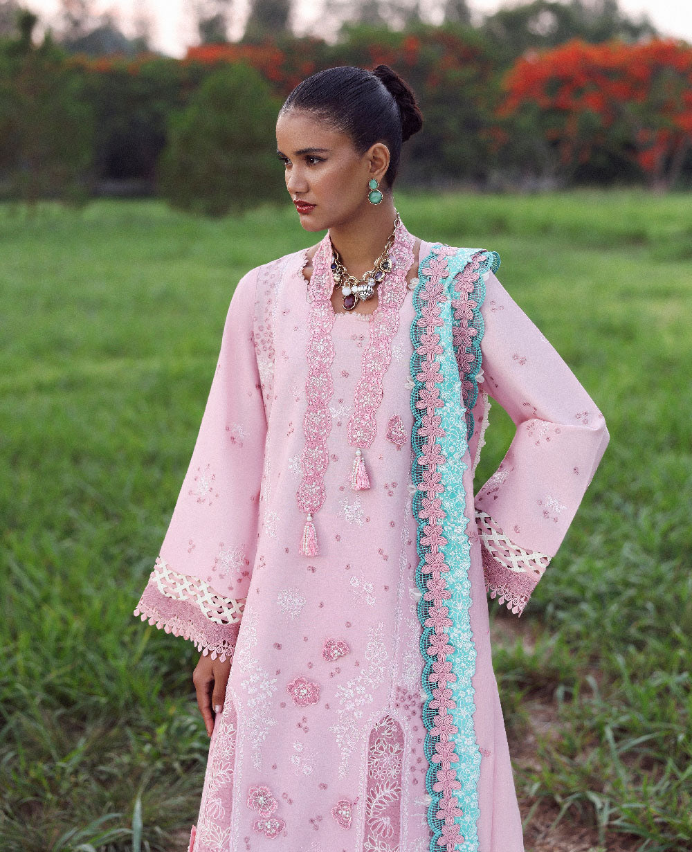 Republic Womenswear | Lilas Lawn 26 | Zayra-4