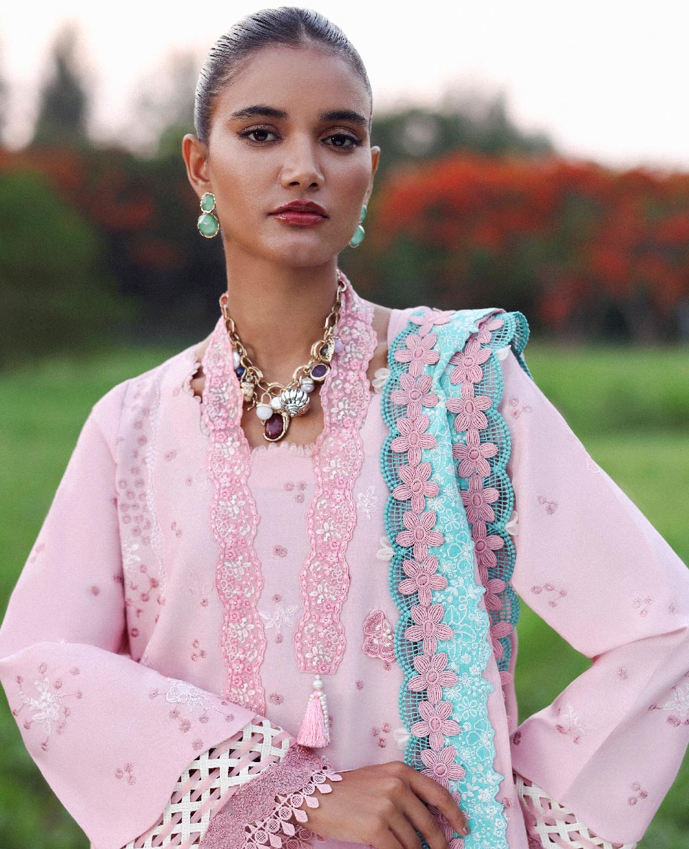 Republic Womenswear | Lilas Lawn 26 | Zayra-6
