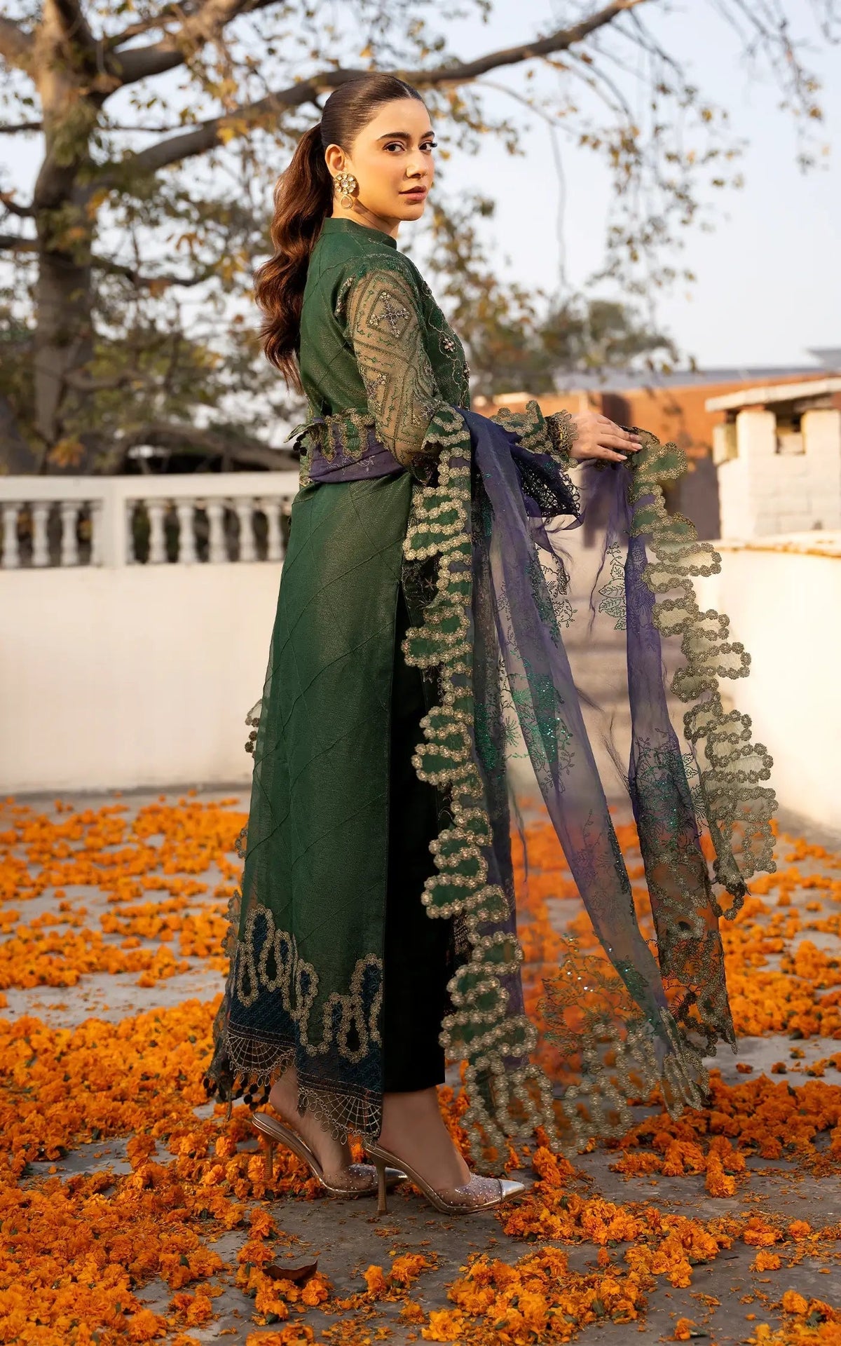 Asifa and Nabeel | Sunehri Eid 25 | Zohra-(SEF25-04) -  Asifa and Nabeel Ladies Clothes - Original Designer Dress - House of Maryam