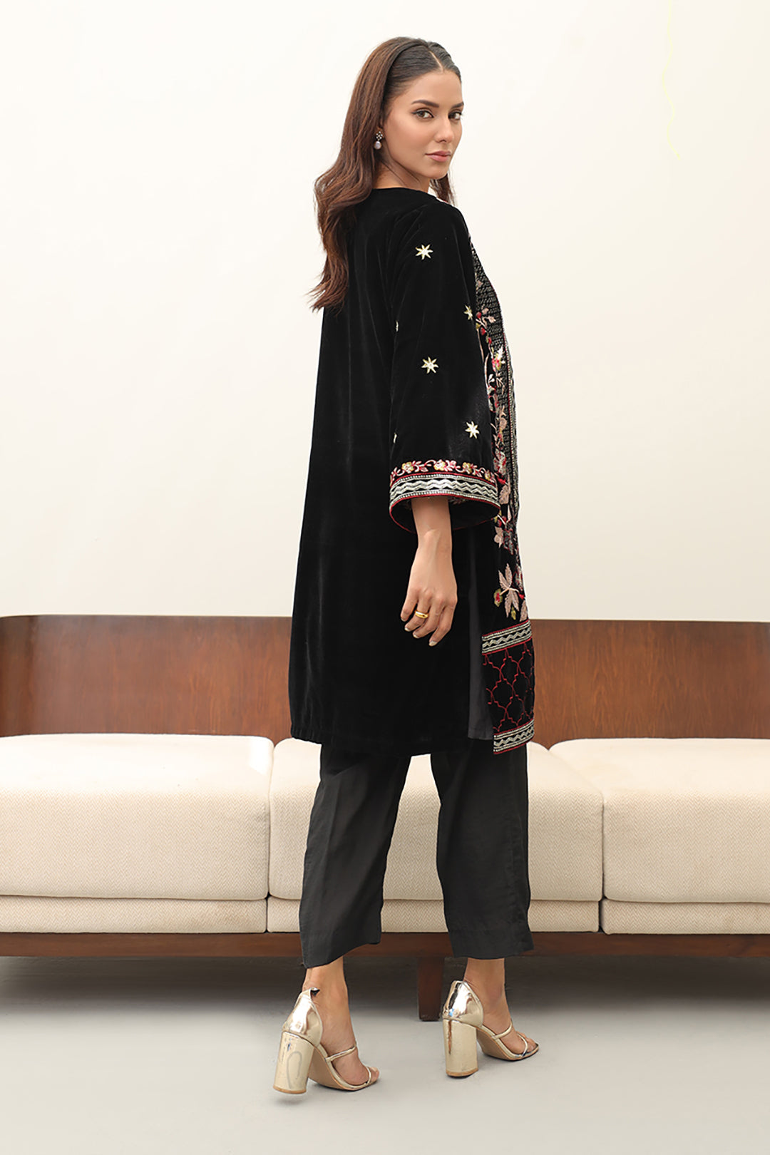 Zellbury | Winter Pret | Embroidered Kurta Trouser - 3273 -  Zellbury Women Luxury Pret - Original Designer Dress - House of Maryam