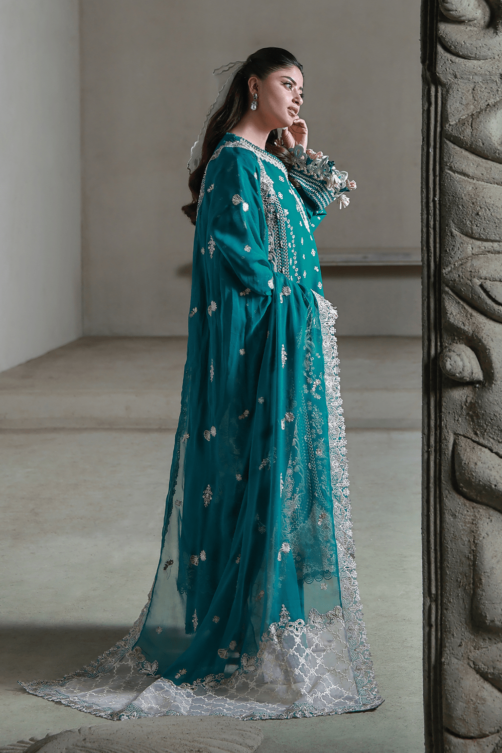 Aabyaan | Saagar Luxury Festive Lawn 26 | AYZEL (AL-07)-Brand:Aabyaan-Type:Ladies Clothes-Emerald Green-Lawn-House of Maryam- Buy in UK, USA