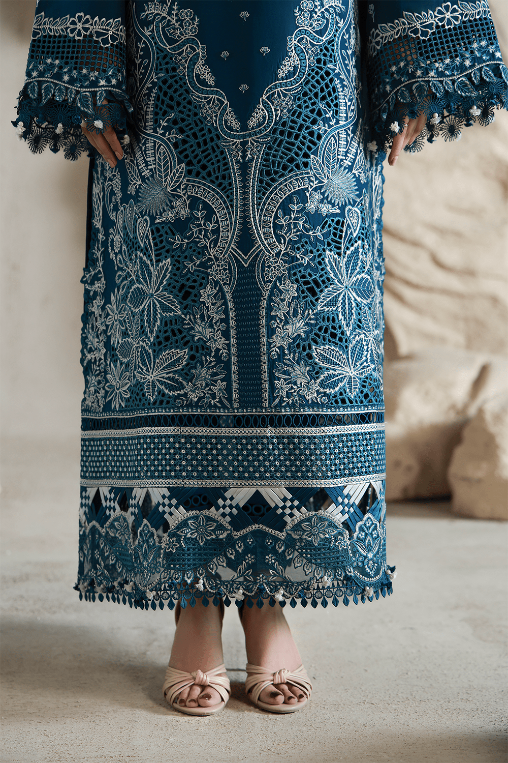 Aabyaan | Saagar Luxury Festive Lawn 26 | INAYA (AL-09)-Brand:Aabyaan-Type:Ladies Clothes-Deep Teal-Lawn-House of Maryam- Buy in UK, USA