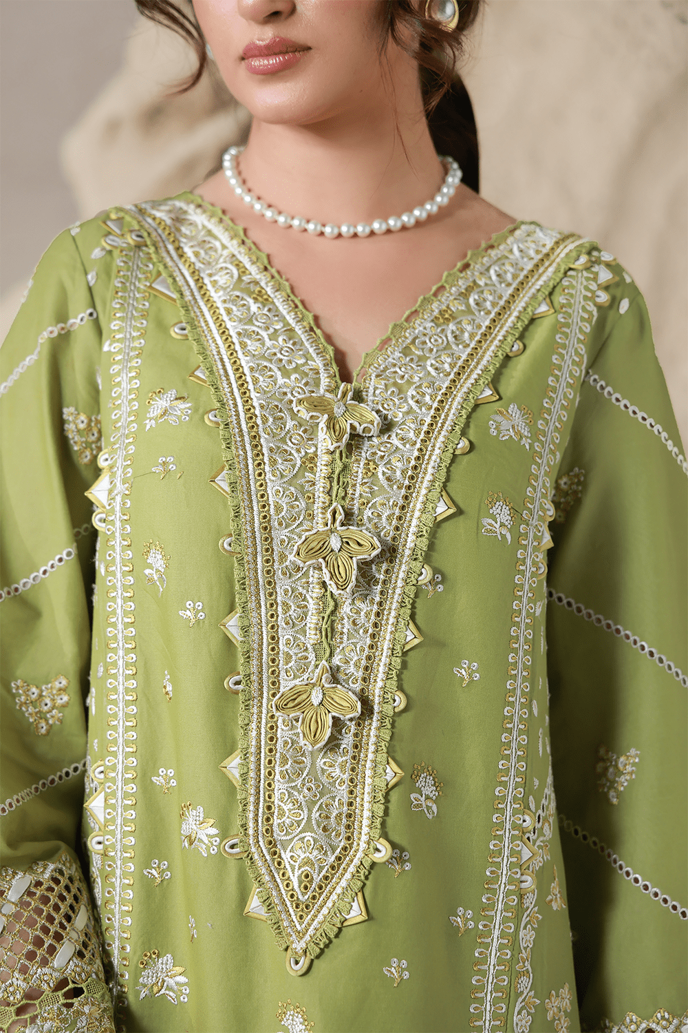 Aabyaan | Saagar Luxury Festive Lawn 26 | MAYA (AL-08)-Brand:Aabyaan-Type:Ladies Clothes-Apple Green-Lawn-House of Maryam- Buy in UK, USA