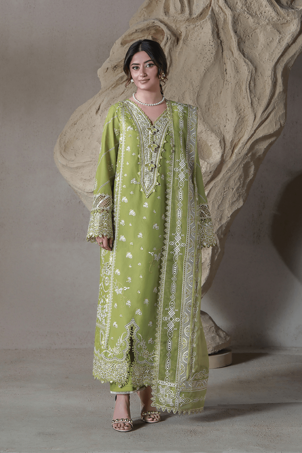 Aabyaan | Saagar Luxury Festive Lawn 26 | MAYA (AL-08)-Brand:Aabyaan-Type:Ladies Clothes-Apple Green-Lawn-House of Maryam- Buy in UK, USA