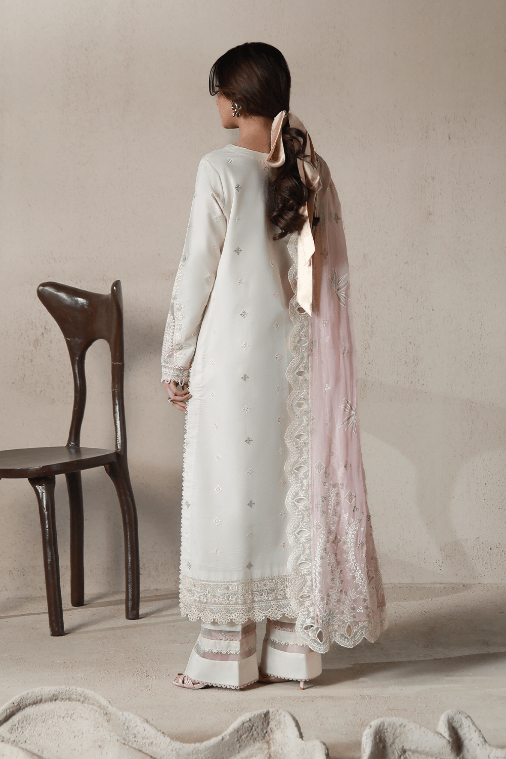 Aabyaan | Saagar Luxury Festive Lawn 26 | NAIRAH (AL-06)-Brand:Aabyaan-Type:Ladies Clothes-Ivory-Lawn-House of Maryam- Buy in UK, USA