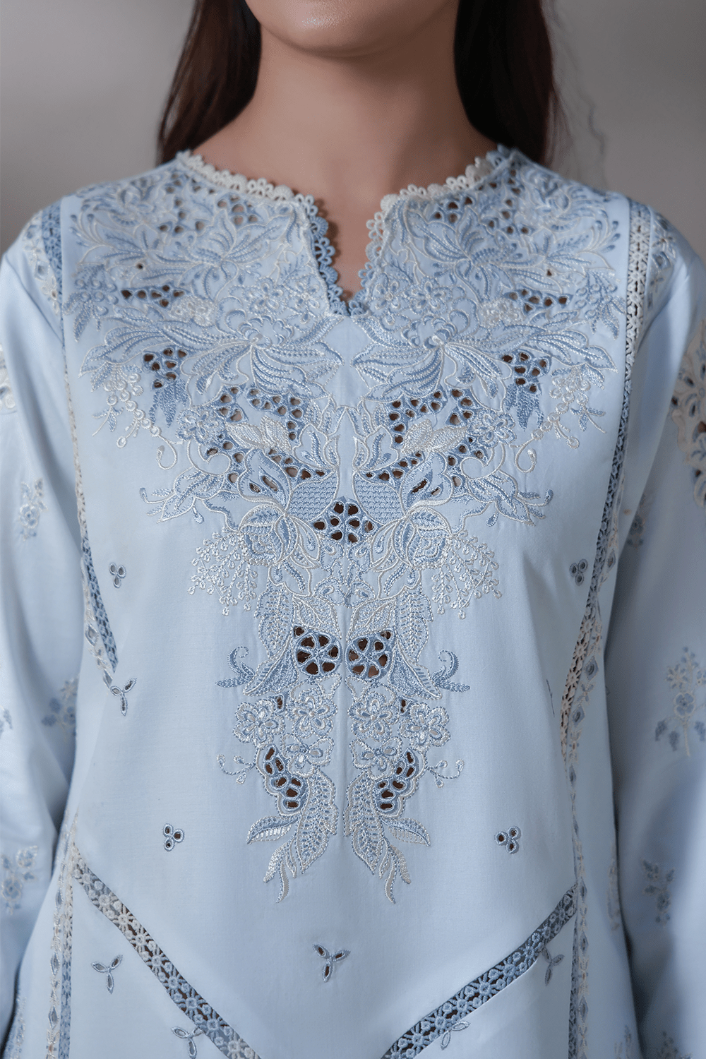 Aabyaan | Saagar Luxury Festive Lawn 26 | SAHIL (AL-03)-Brand:Aabyaan-Type:Ladies Clothes-Pale Sky Blue-Lawn-House of Maryam- Buy in UK, USA