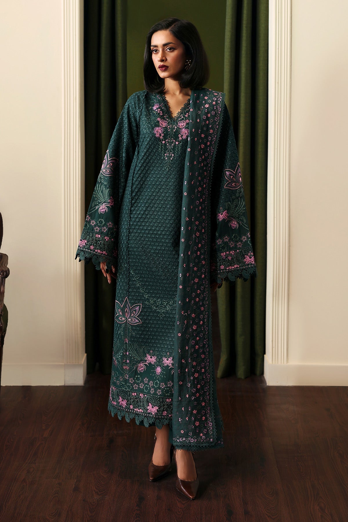 Afrozeh | Rhythm RTW | Aurun-Brand:Afrozeh-Type:Luxury-Bottle Green-Lawn-House of Maryam- Buy in UK, USA