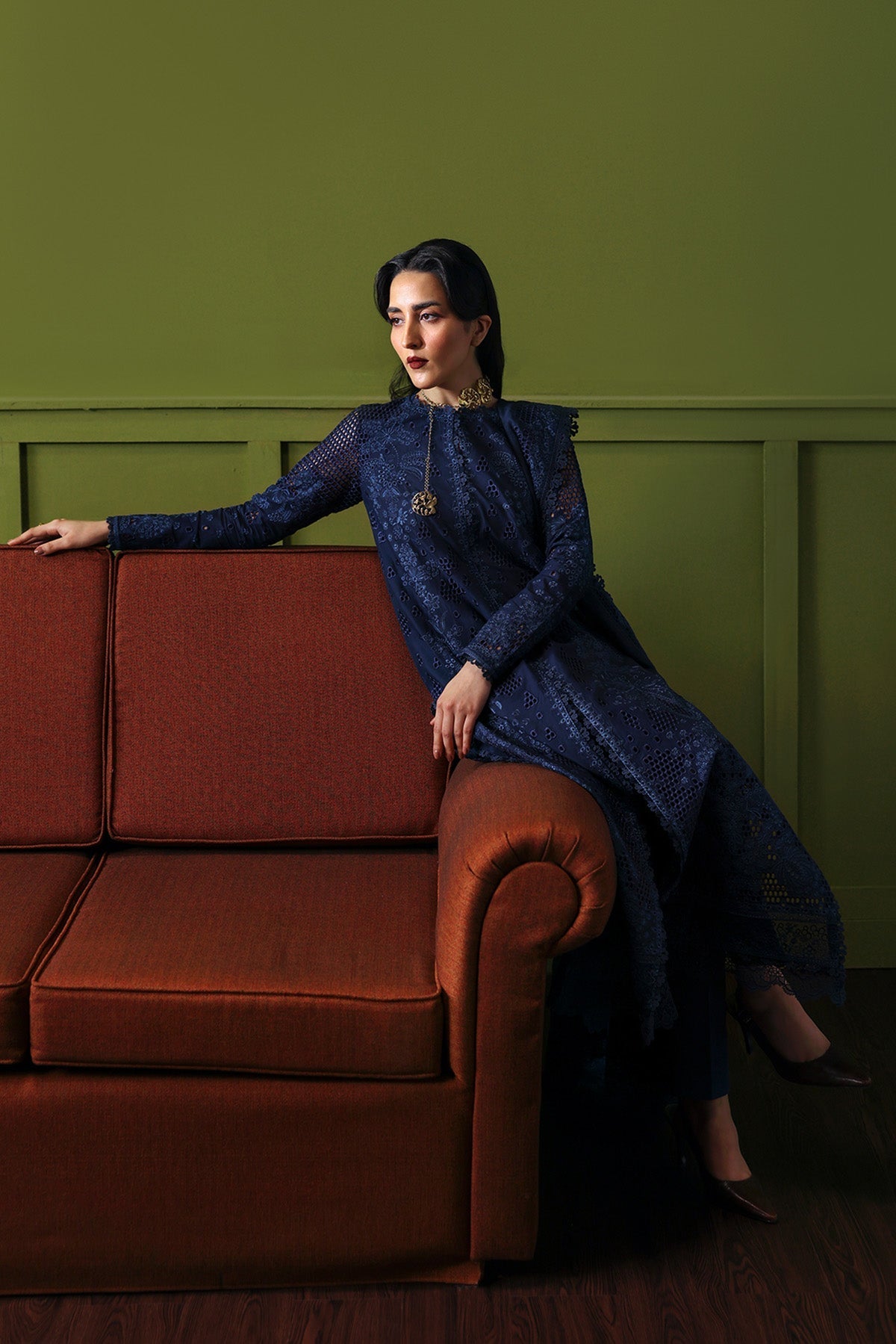Afrozeh Cadence blue embroidered lawn suit, photo 4