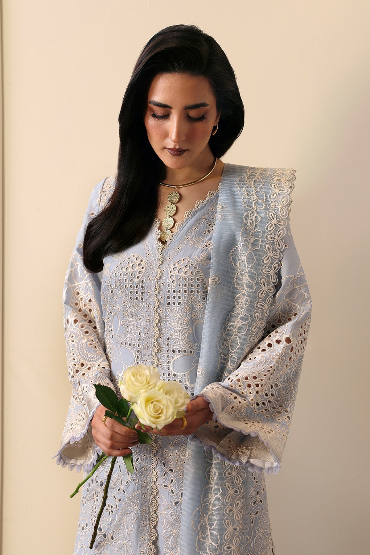 Afrozeh Crimsal sky blue embroidered lawn suit, photo 3