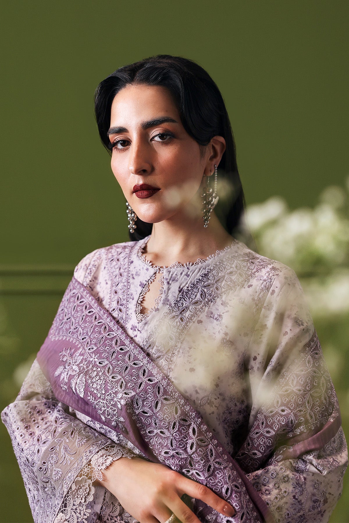 Afrozeh Empress lilac embroidered lawn suit, photo 4