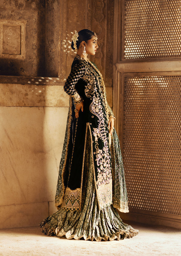 Aik Atelier | Dastoor Velvet 24 | DASTOOR - LOOK 02 -  Aik Atelier Ladies Clothes - Original Designer Dress - House of Maryam
