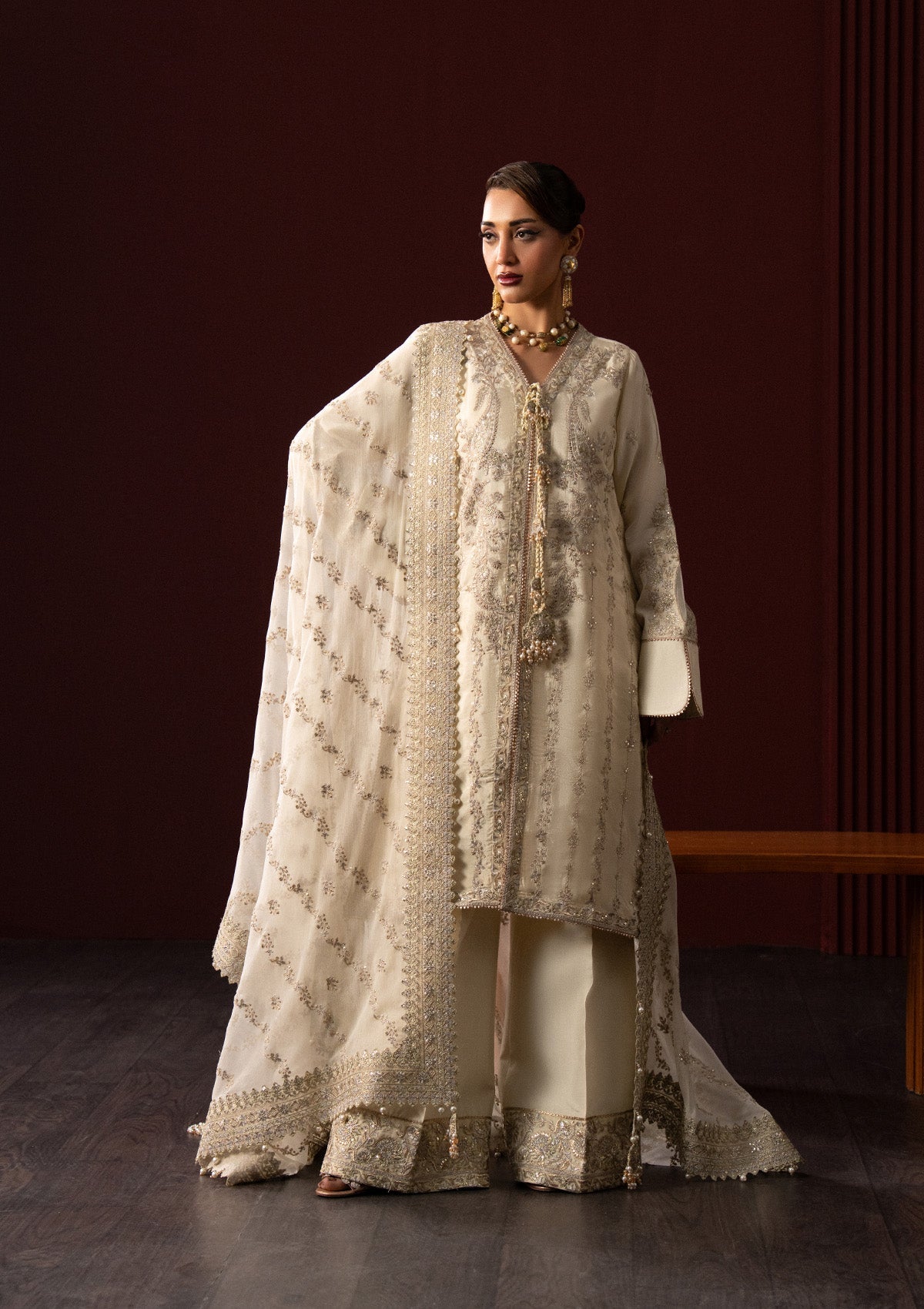 Aik Atelier | Lady Aik 25 | LOOK 01, image 3