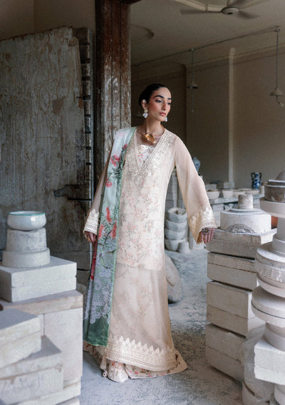 Aik Atelier | Lady Aik 26 | Lady Aik - Look B2601