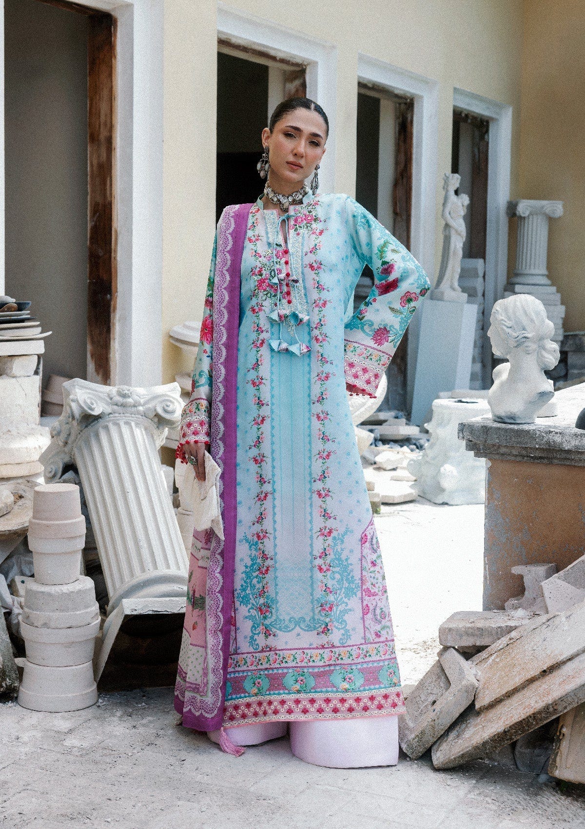 Aik Atelier | Lady Aik 26 | Lady Aik - Look B2603