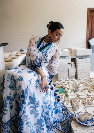 Aik Atelier | Lady Aik 26 | Lady Aik - Look B2605