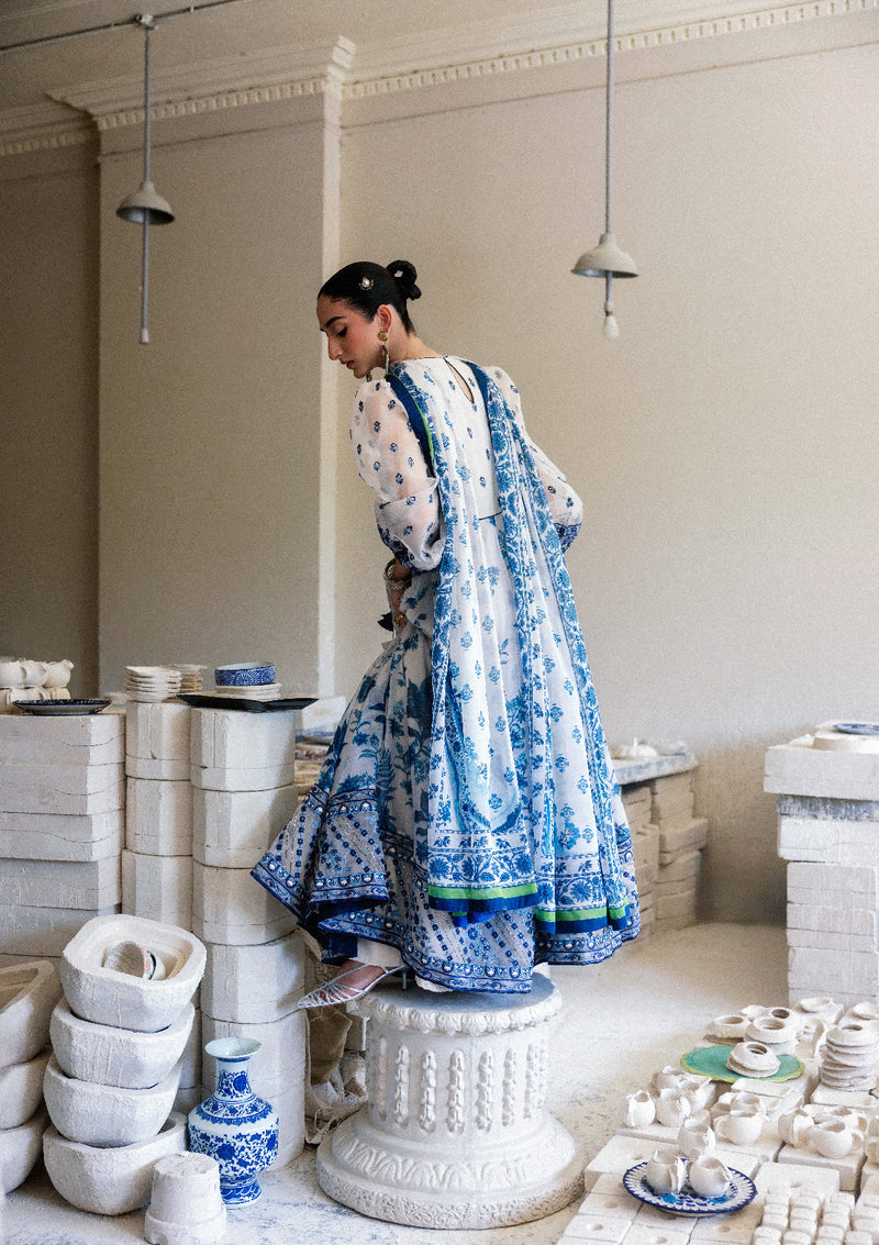 Aik Atelier | Lady Aik 26 | Lady Aik - Look B2605, image 2