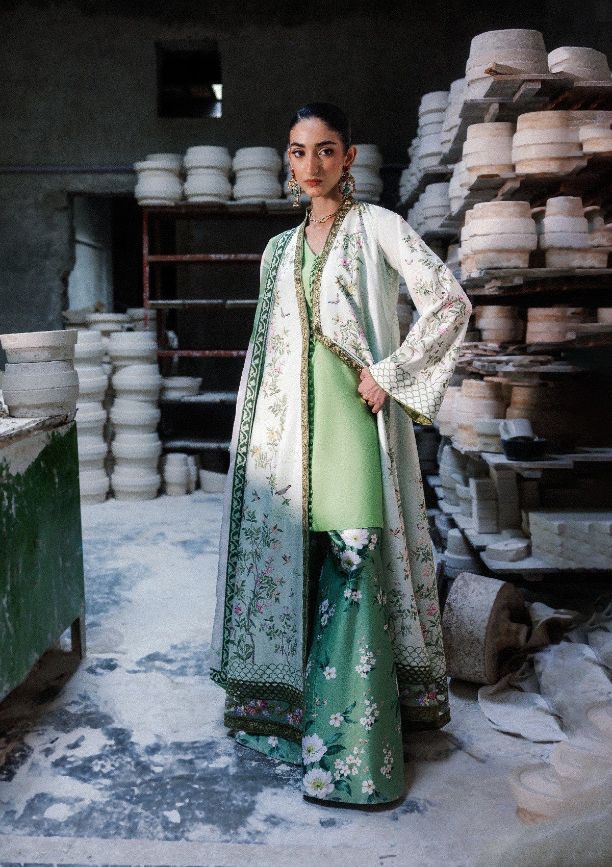 Aik Atelier | Lady Aik 26 | Lady Aik - Look B260