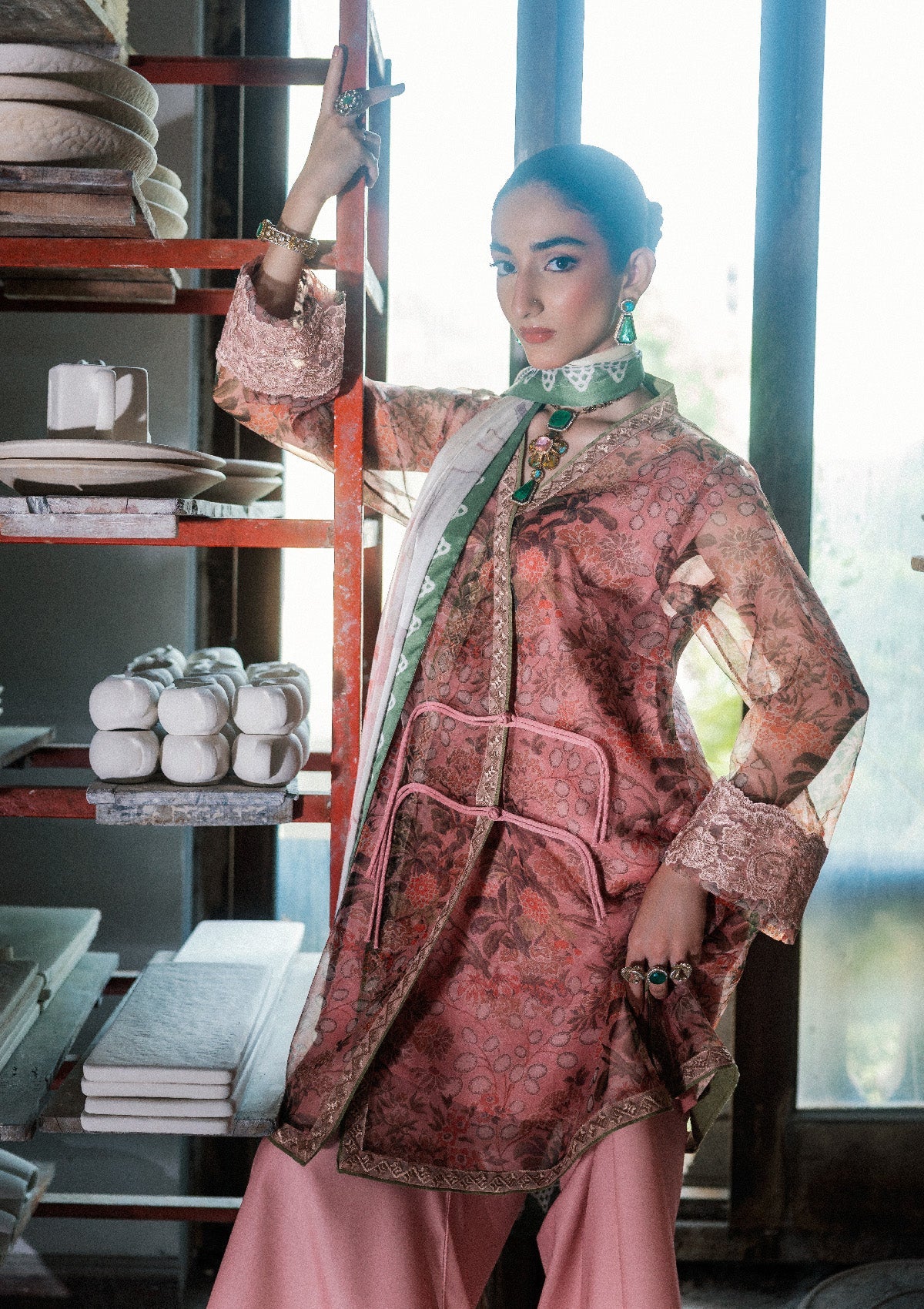 Aik Atelier | Lady Aik 26 | Lady Aik - Look B2609, image 3