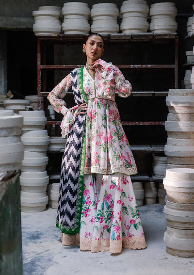 Aik Atelier | Lady Aik 26 | Lady Aik - Look B2610