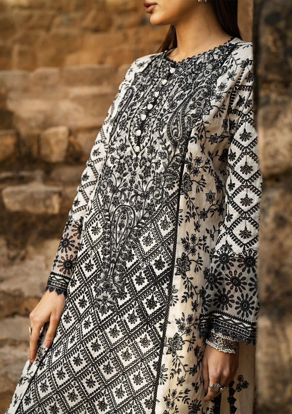 Aik Atelier | Pardes Lawn 24 | LOOK 01 -  Aik Atelier Luxury - Original Designer Dress - House of Maryam