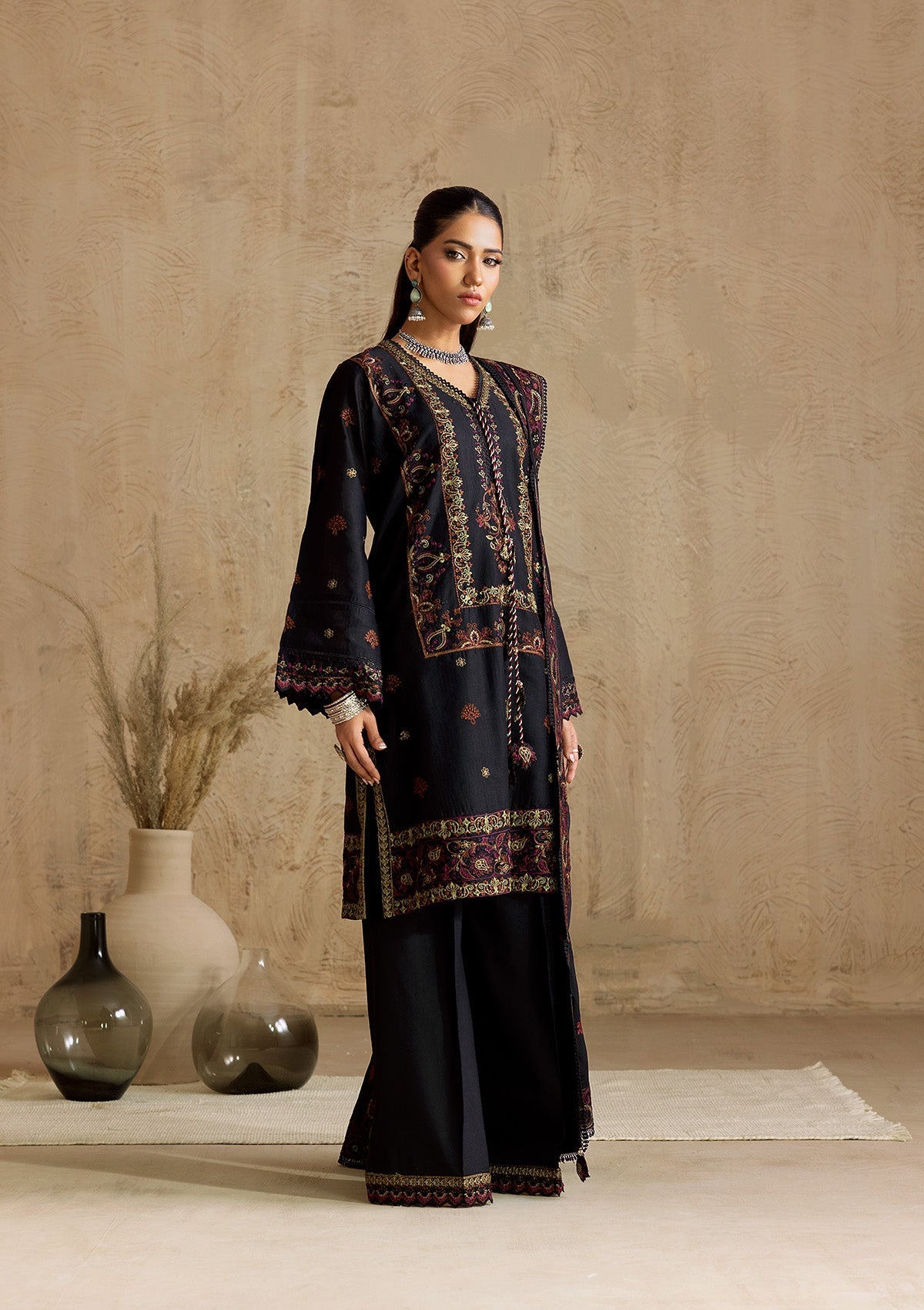 Aik Atelier Look 06 embroidered jacquard lawn suit, photo 4