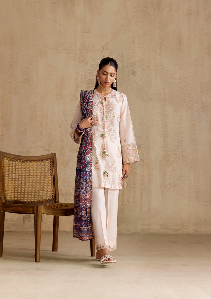 Aik Atelier Look 09 embroidered lawn suit, photo 4