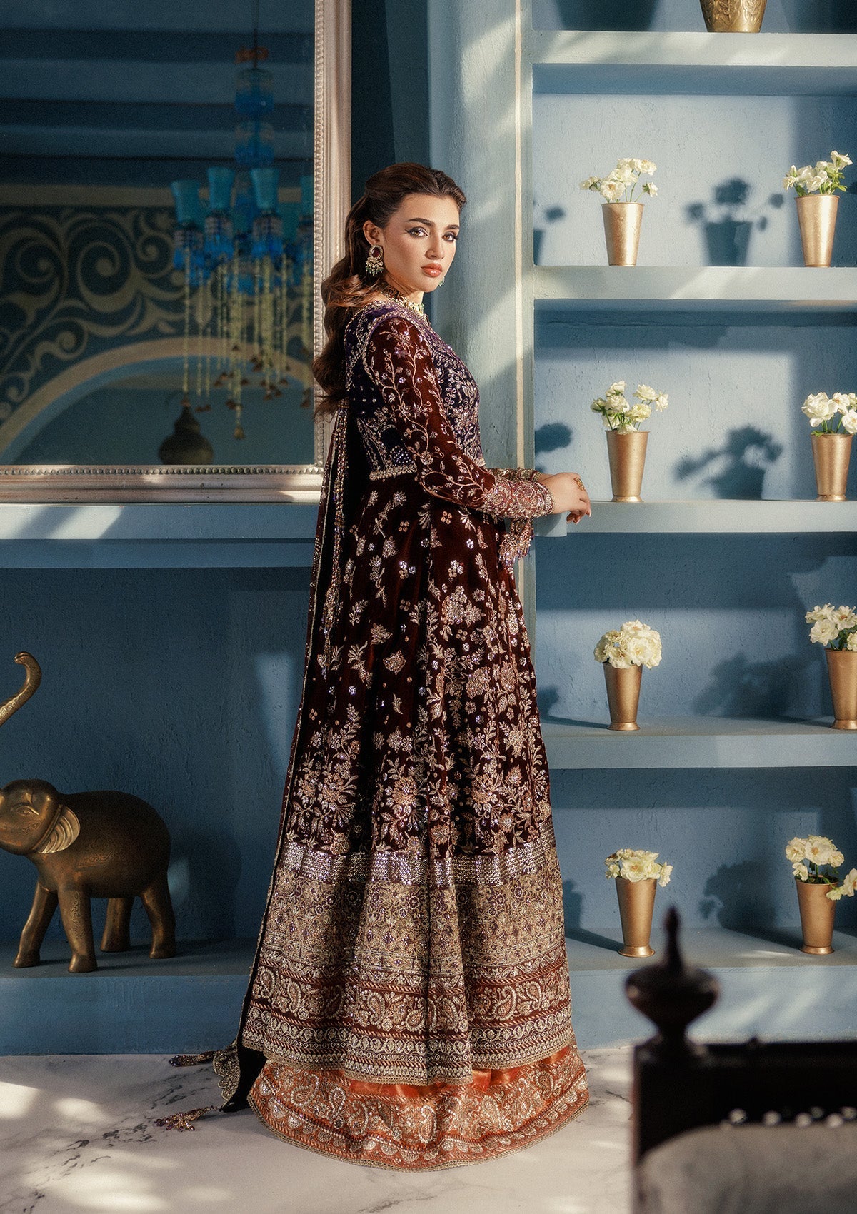 Aik Atelier | Udaipur Velvet 25 | LOOK 03, image 2
