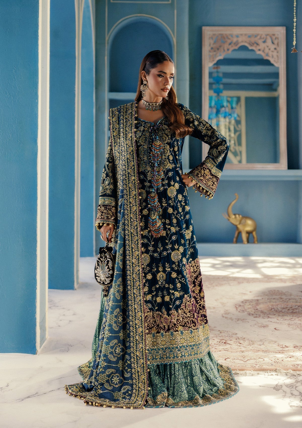 Aik Atelier | Udaipur Velvet 25 | LOOK 08-1