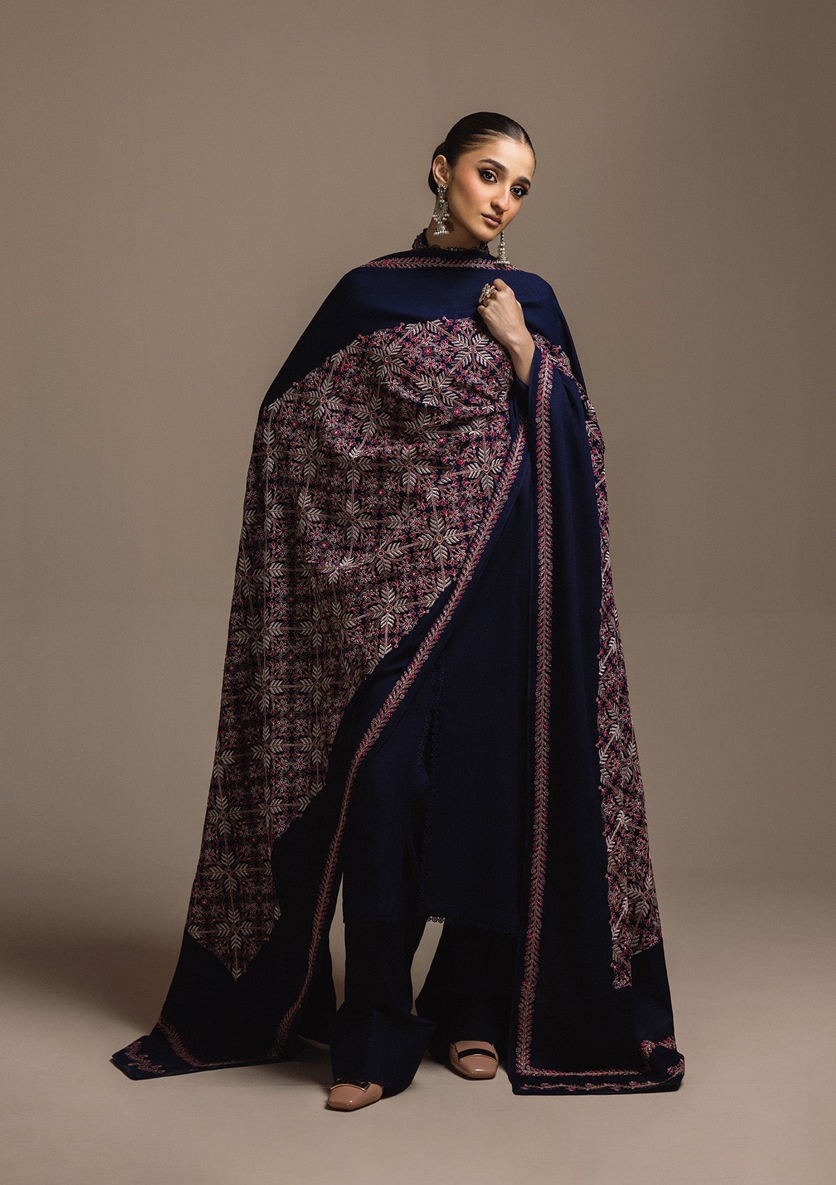 Aik Atelier | Aik Roz Karandi 25 | LOOK 01, image 4