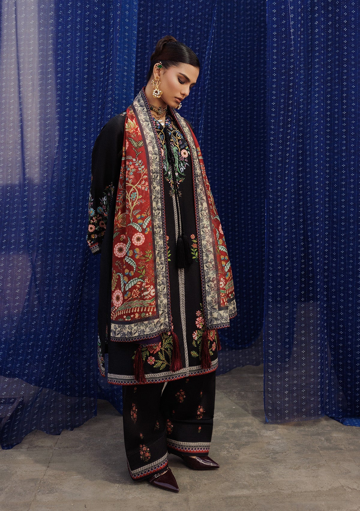 Aik Atelier | Roz Khaddar | AIK ROZ '25 D2 - LOOK 01, image 3