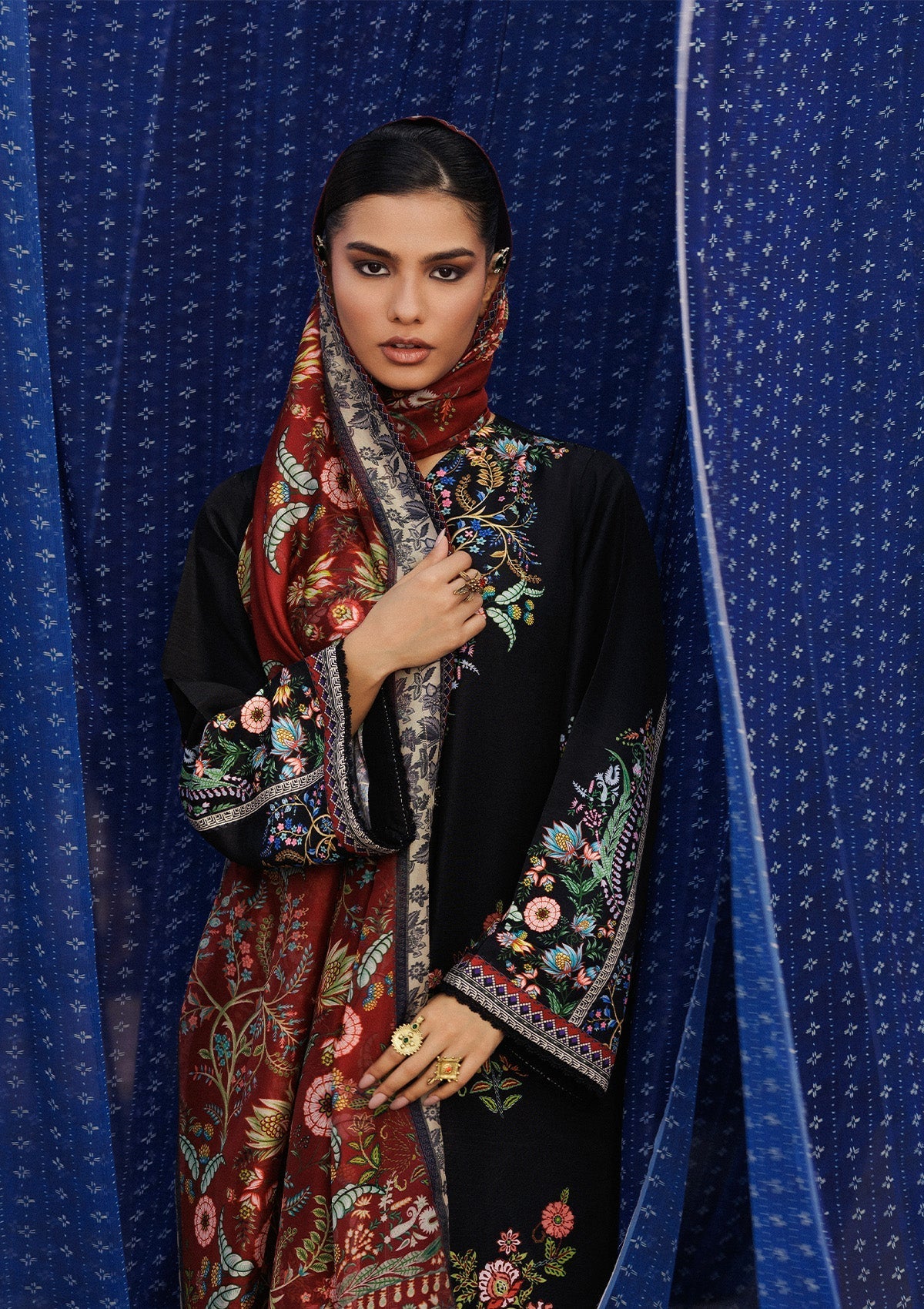 Aik Atelier | Roz Khaddar | AIK ROZ '25 D2 - LOOK 01-4