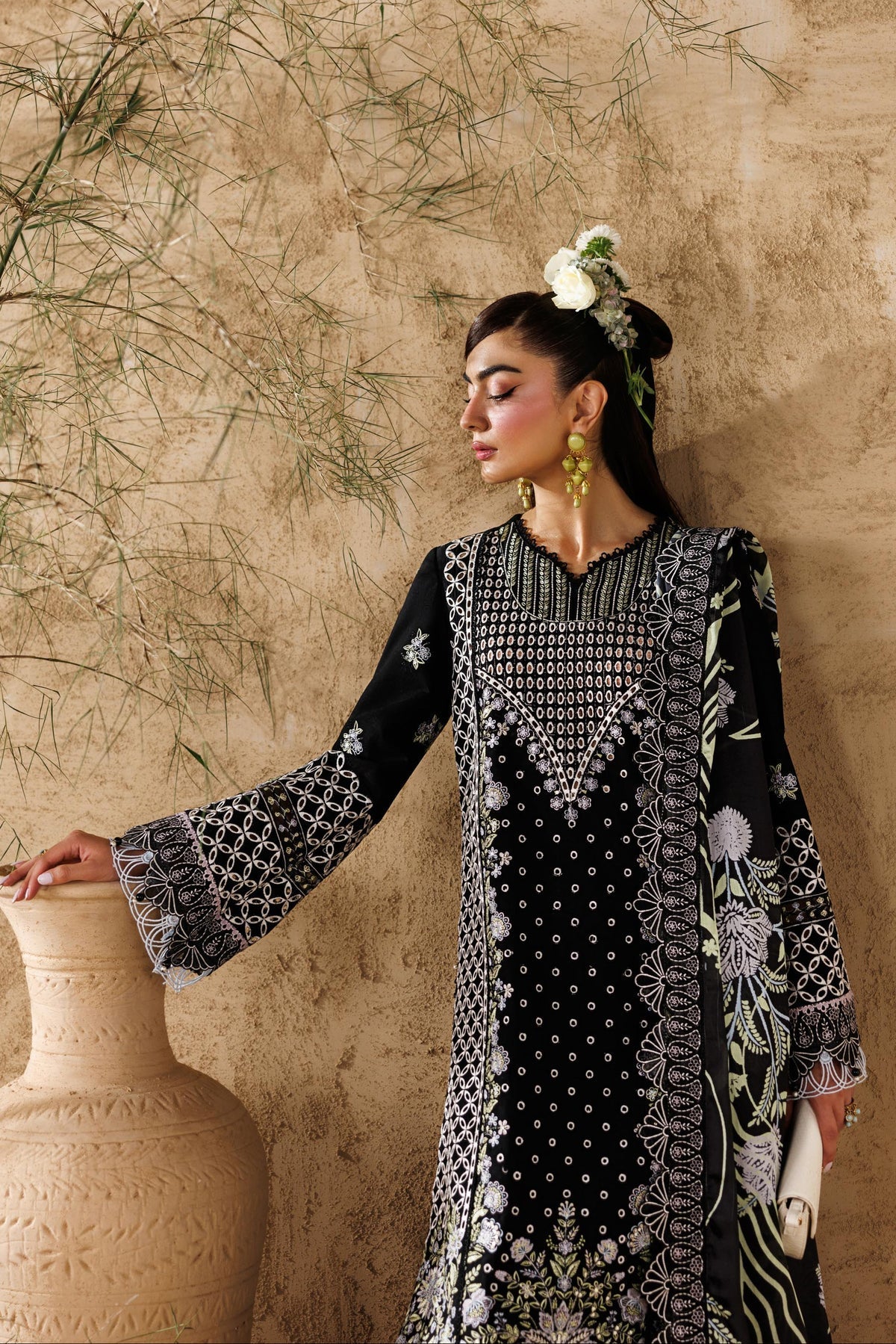 Akbar Aslam | Elea Lawn 26 | Alesse-Brand:Akbar Aslam-Type:Ladies Clothes-Black-Lawn-House of Maryam- Buy in UK, USA