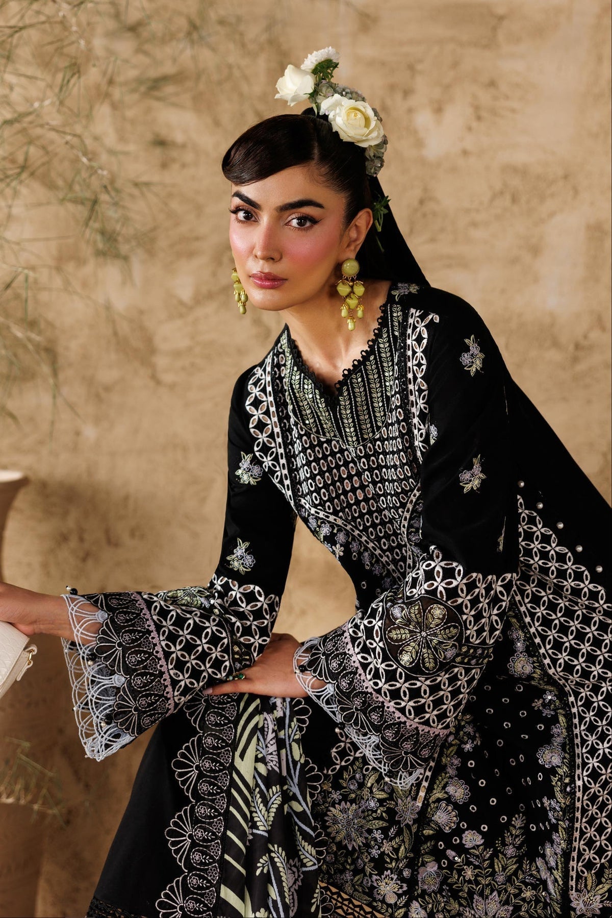 Akbar Aslam | Elea Lawn 26 | Alesse-Brand:Akbar Aslam-Type:Ladies Clothes-Black-Lawn-House of Maryam- Buy in UK, USA
