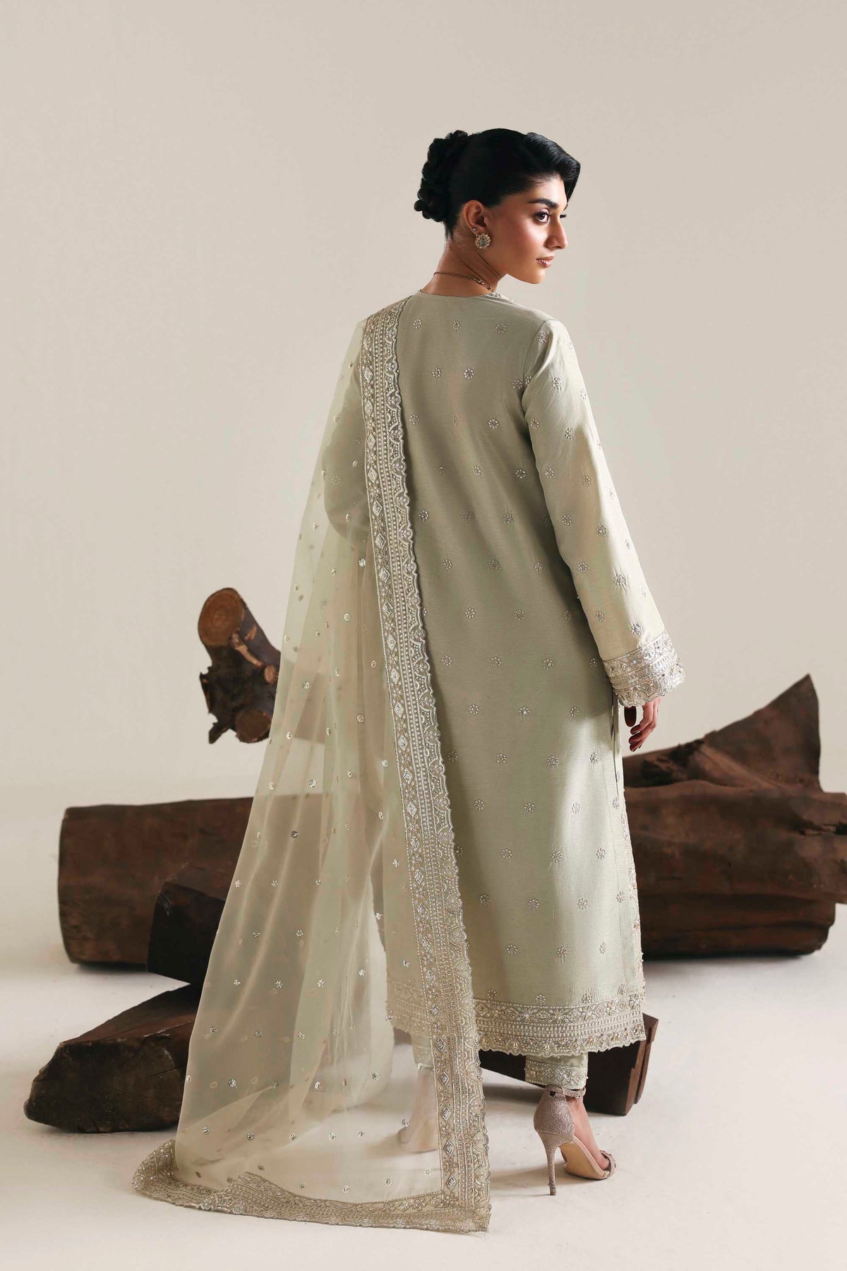 Akbar Aslam | Formal Pret | Aurex-Brand:Akbar Aslam-Type:Ladies Clothes-Soft Gray-Tissue Silk-House of Maryam- Buy in UK, USA