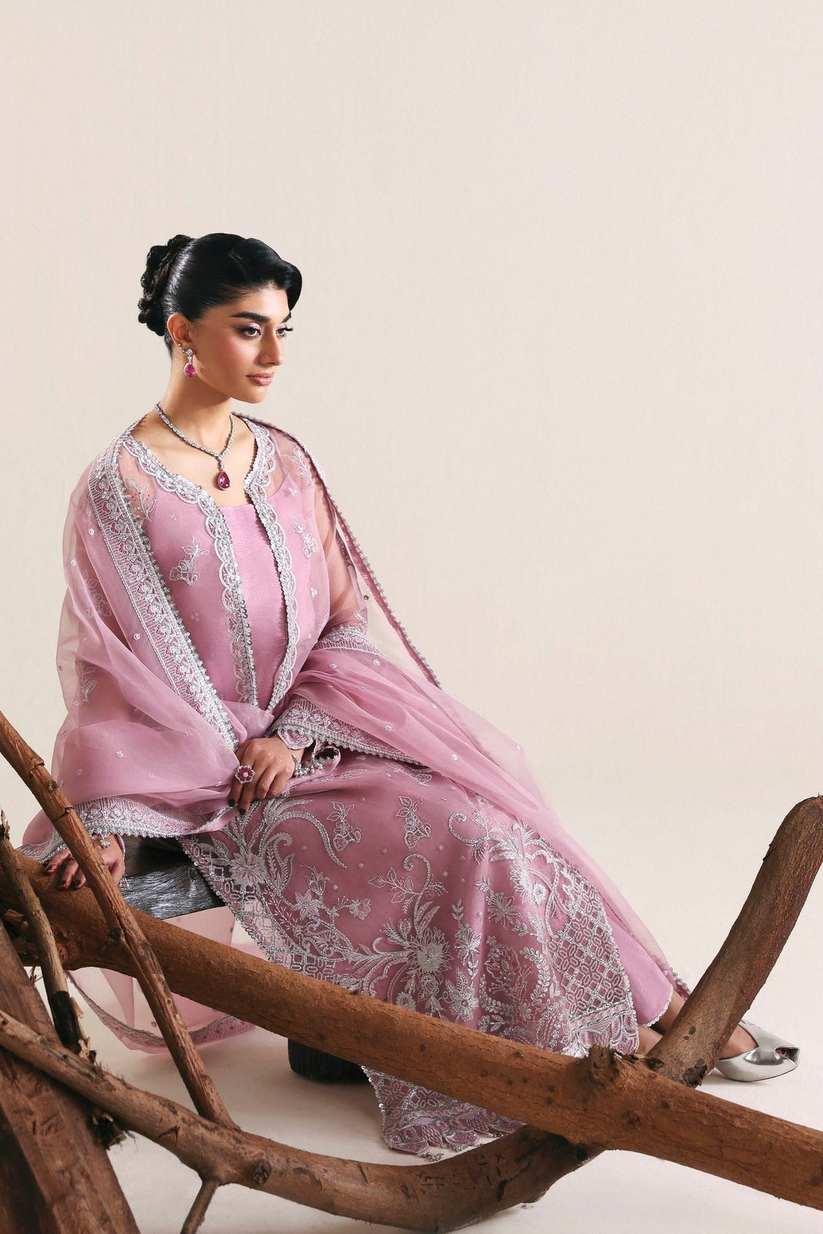 Akbar Aslam | Formal Pret | Vale-Brand:Akbar Aslam-Type:Ladies Clothes-Lilac-Organza-House of Maryam- Buy in UK, USA