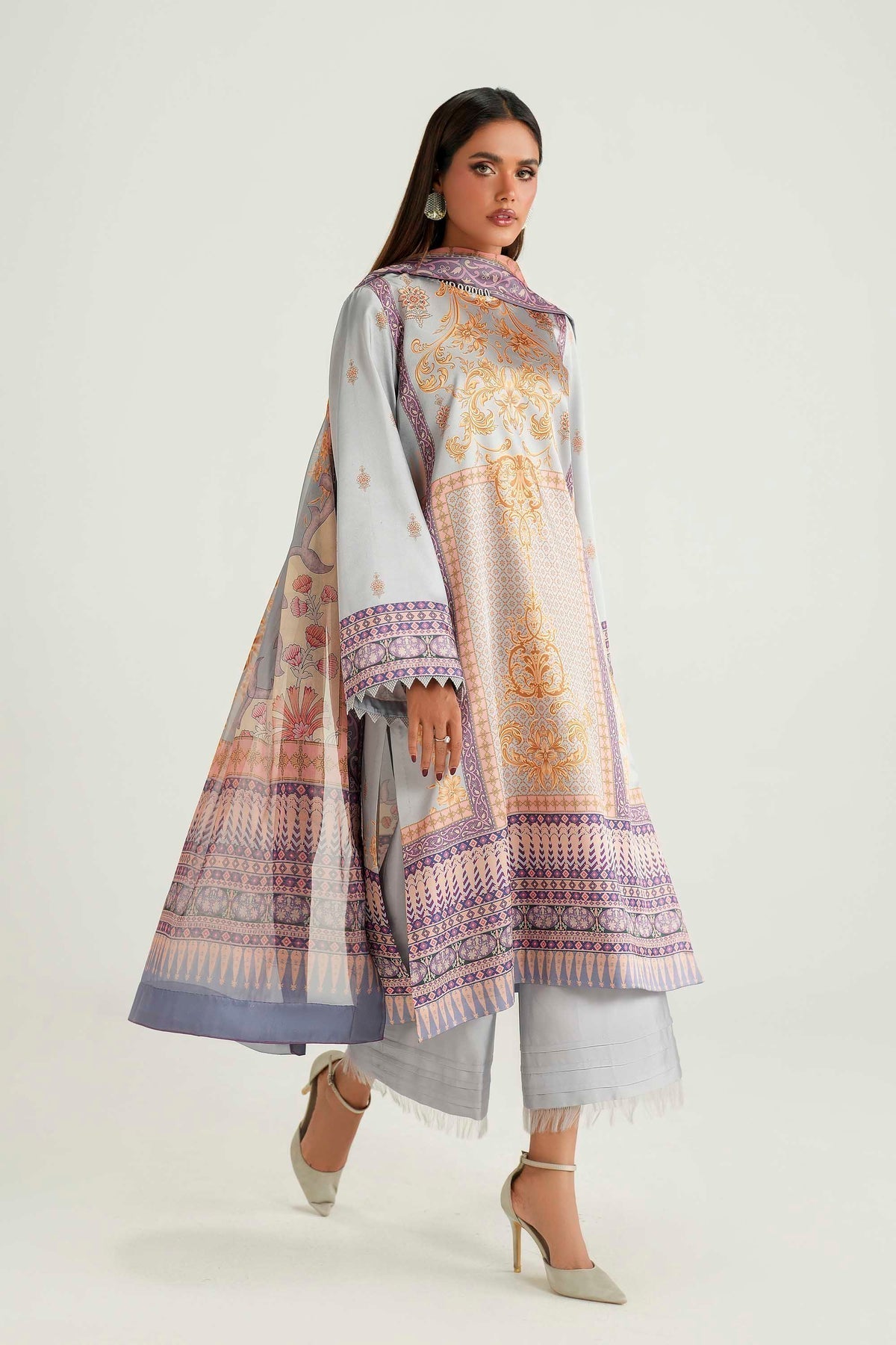 Akbar Aslam | Silk Pret | Noura-Brand:Akbar Aslam-Type:Ladies Clothes-Silver Gray-Pure Silk-House of Maryam- Buy in UK, USA