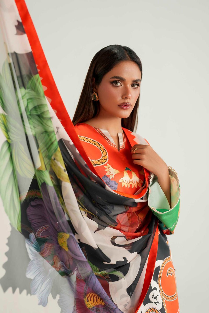 Akbar Aslam | Silk Pret | Vayla-Brand:Akbar Aslam-Type:Ladies Clothes-Ivory-Pure Silk-House of Maryam- Buy in UK, USA