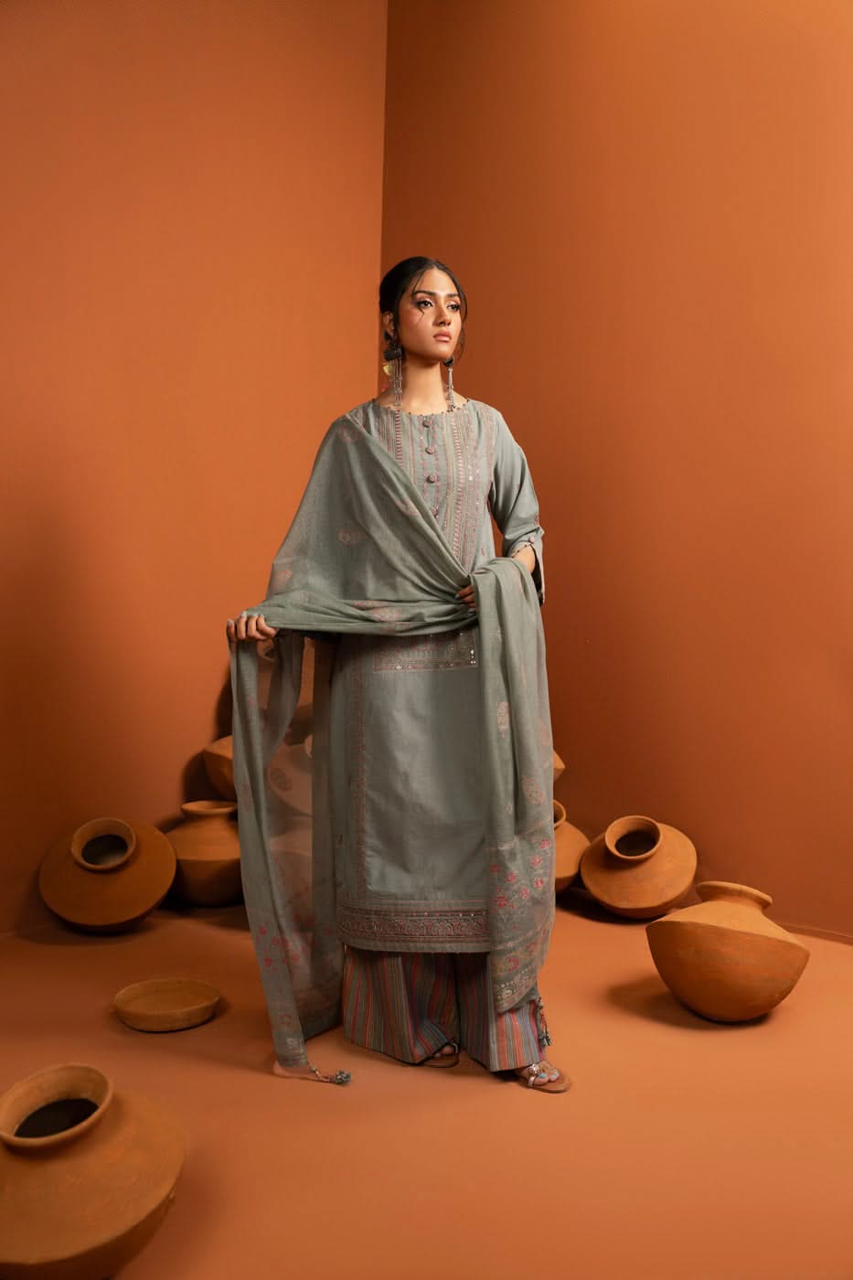 Al Karam | Susi Collection | SC-07-25-Brand:Alkaram-Type:Ladies Clothes-Gray-Cambric-House of Maryam- Buy in UK, USA