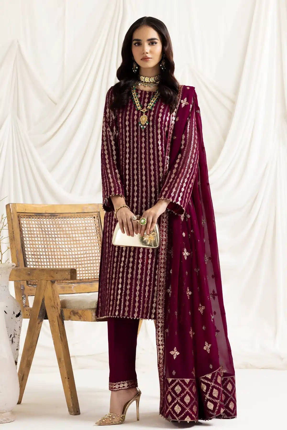 Alizeh | Dua Formals 23 | DUA-V02D03A-AYSAL(MAGENTA) -  Alizeh Formal - Original Designer Dress - House of Maryam
