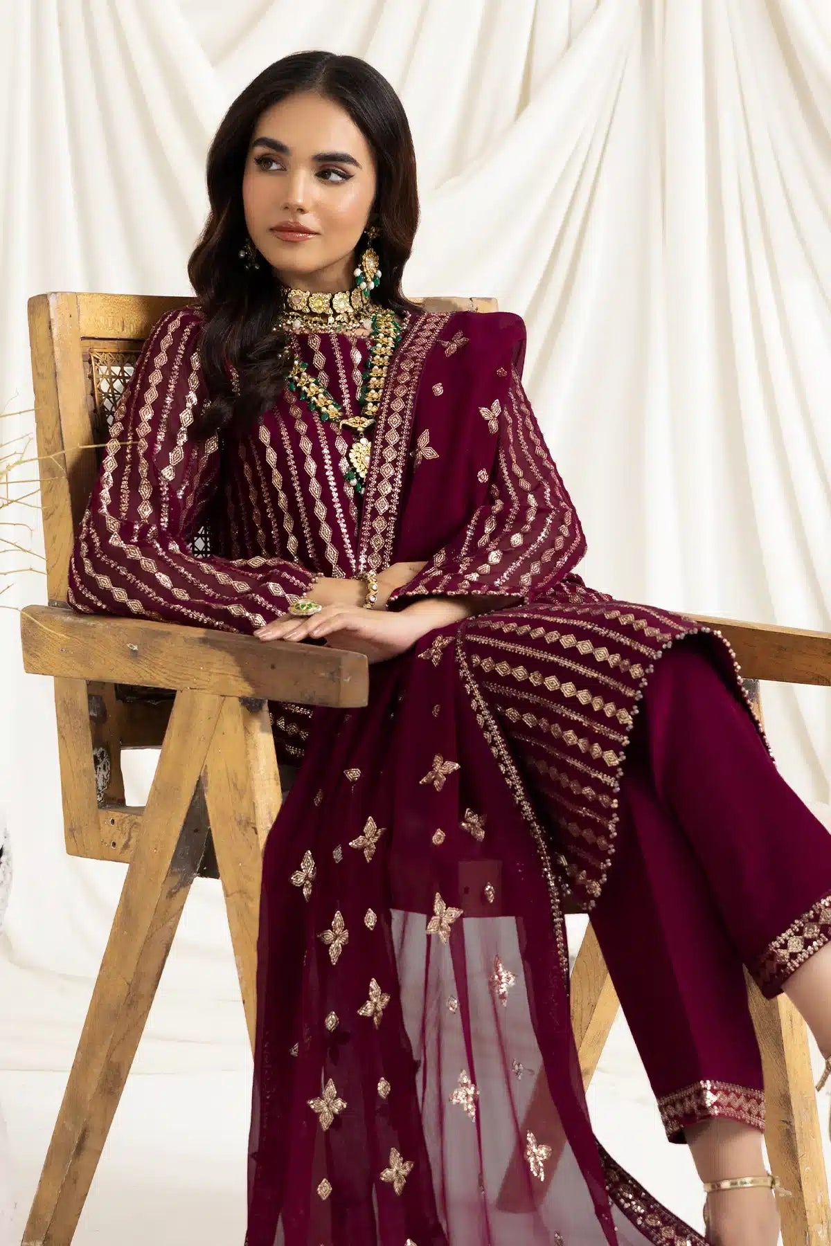 Alizeh | Dua Formals 23 | DUA-V02D03A-AYSAL(MAGENTA) -  Alizeh Formal - Original Designer Dress - House of Maryam