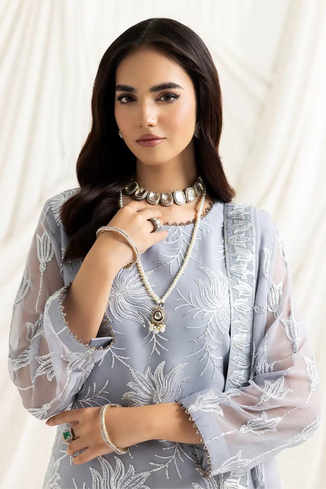 Alizeh | Dua Formals 23 | DUA-V02D05B-ELNAZ(GREY) by Designer Alizeh - House of Maryam - Pakistani Designer Ethnic Wear in {{ shop.shopifyCountryName }}