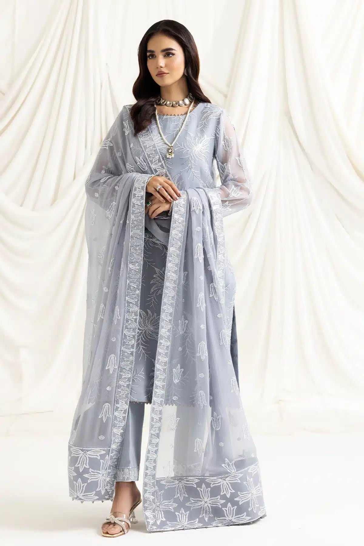 Alizeh | Dua Formals 23 | DUA-V02D05B-ELNAZ(GREY) by Designer Alizeh - House of Maryam - Pakistani Designer Ethnic Wear in {{ shop.shopifyCountryName }}