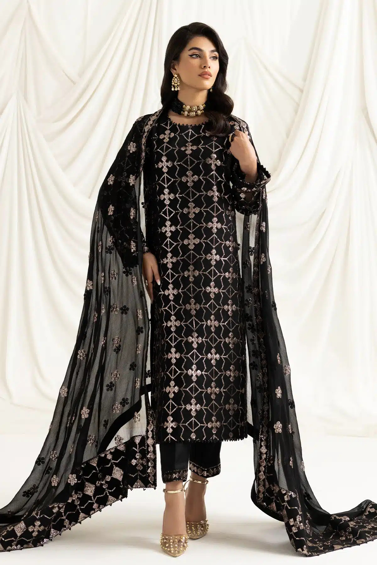 Alizeh | Dua Formals 23 | DUA-V02D04A-NAZIK(BLACK) -  Alizeh Formal - Original Designer Dress - House of Maryam