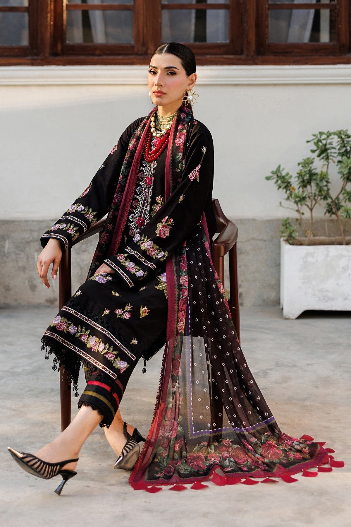 Alizeh | Eid Festive Lawn | AF-EL-7051-Vogue-Brand:Alizeh-Type:Ladies Clothes-Black-Lawn-House of Maryam- Buy in UK, USA