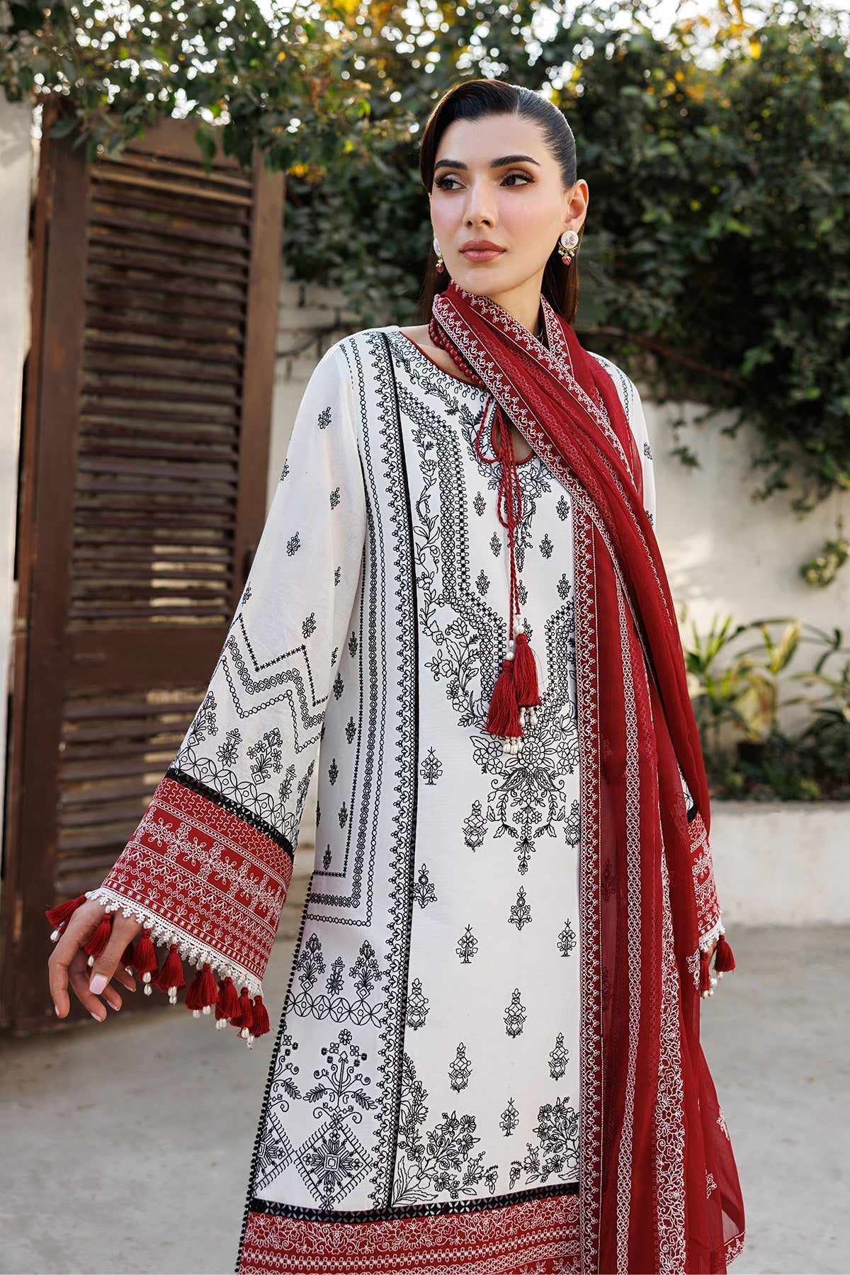 Alizeh | Eid Festive Lawn | AF-EL-7056-Kelly-Brand:Alizeh-Type:Ladies Clothes-White-Lawn-House of Maryam- Buy in UK, USA