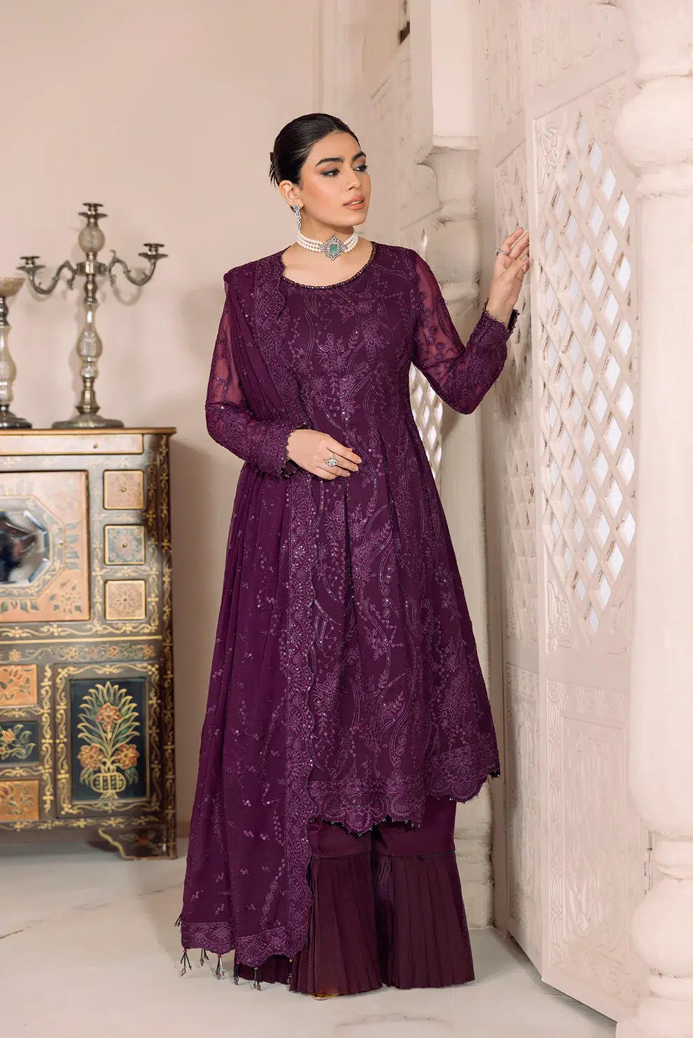 Alizeh | Dua Formals 23 | DUA-V01D03A- SYLVI ( PURPLE ) by Designer Alizeh - House of Maryam - Pakistani Designer Ethnic Wear in {{ shop.shopifyCountryName }}