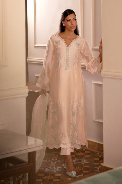 Annus Abrar | Zeh Eid Edit | Helma-Brand:Annus Abrar-Type:Ladies Clothes-Pale Peach-Sheesha Silk-House of Maryam- Buy in UK, USA