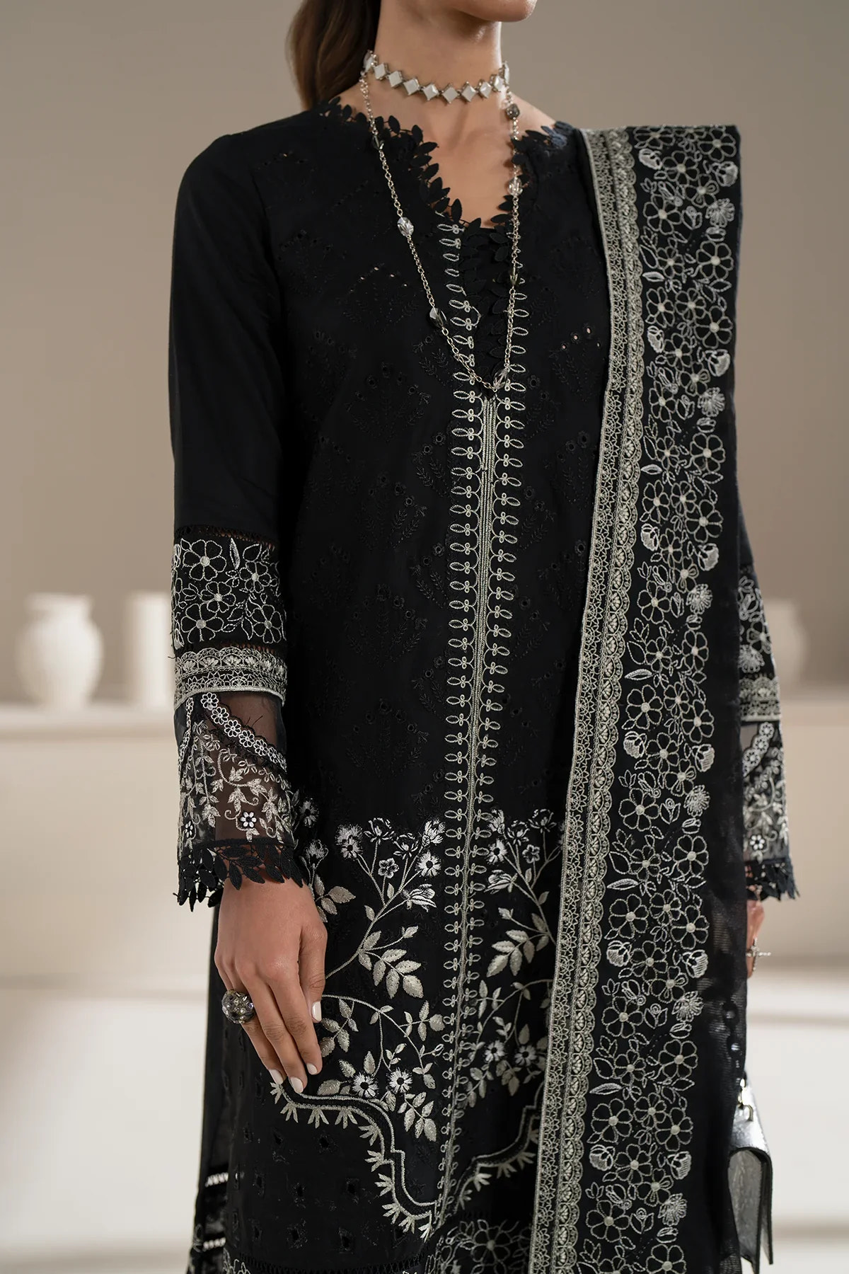 Azzal | Aghaaz Luxury Lawn | Siyah -  Azzal Luxury - Original Designer Dress - House of Maryam